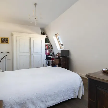 Marais City Center Apartment *