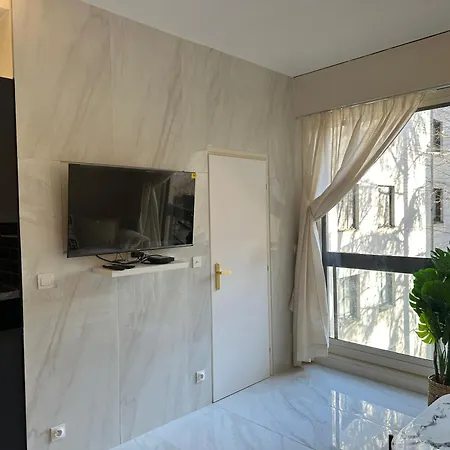 21a Marechal Foch Avenue Champs-elysees Appartement *