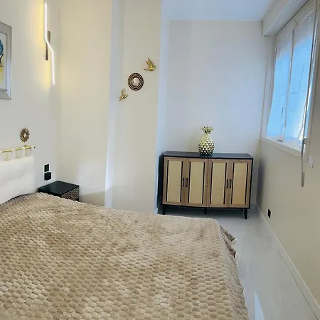 21a Marechal Foch Avenue Champs-elysees Appartement Paris