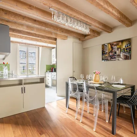 Apartamento Quartier Mezzanine & 1br Le Marais Temple Free Netflix