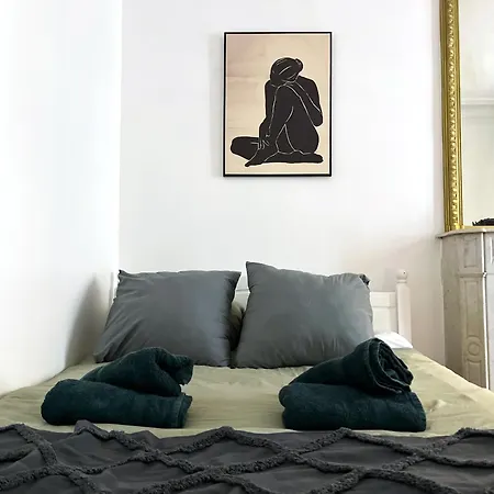 Lovely Haussmannian Flat In Montparnasse * Parigi