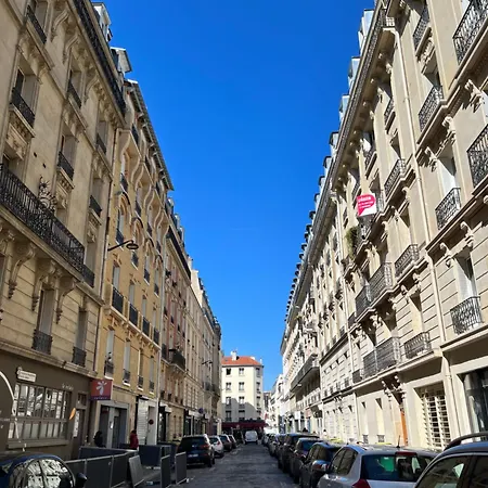 Lovely Haussmannian Flat In Montparnasse Apartment
