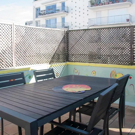 Apartment Cosy With Balcony In The Heart Of Paris