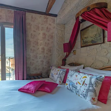 Hotel Minerve 3*