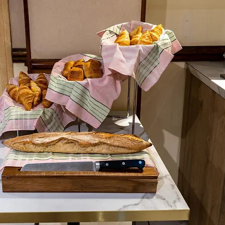 Hotel Minerve 3*