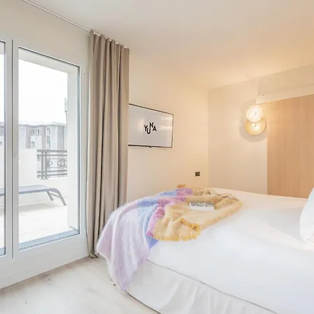 Yuna Porte-maillot - Levallois-Perret