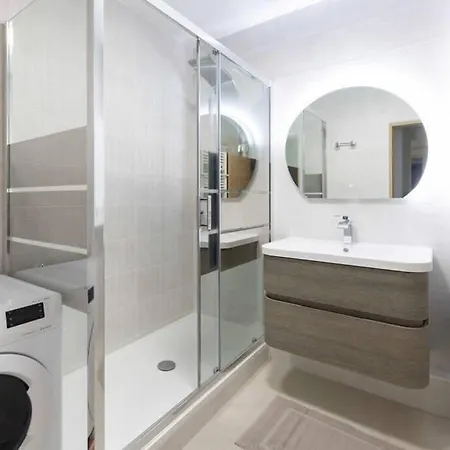 Nets - Republique Apartment *