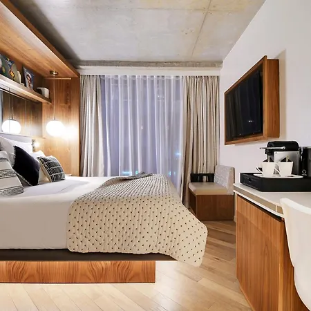 Card Hotel