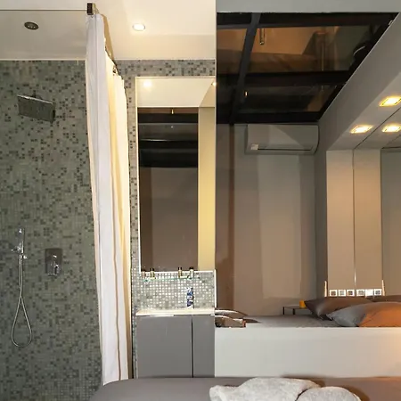 Loft Atypique Avec Terrasse, Calme Et Cosy * París