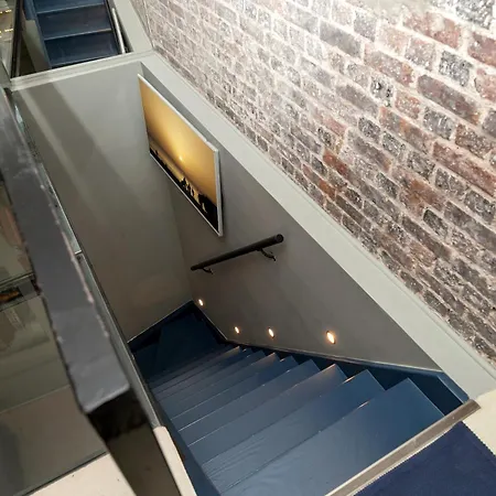 Loft Atypique Avec Terrasse, Calme Et Cosy Apartamento *