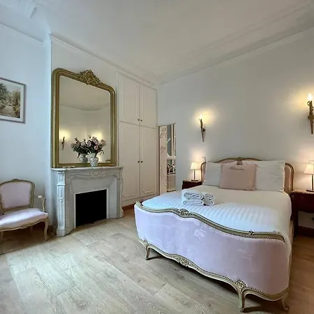 Apartment Charme Et Volupte A Republique *