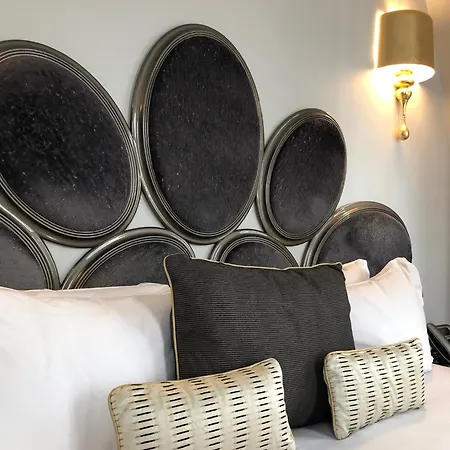 Lumen Louvre 4*