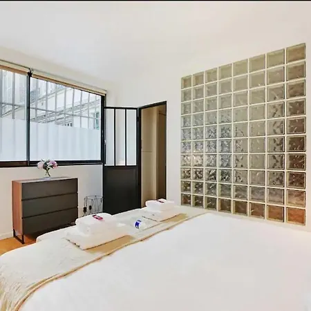 Charming For 4 People - Le Marais
