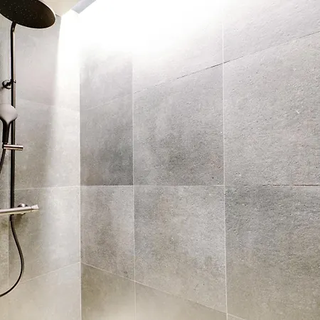 Cmg-amazing Apartment-arc De Triomphe-champs Elysée-g Parigi