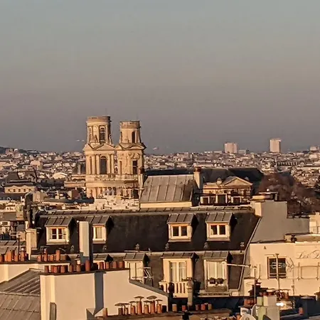 Gorgeous Penthouse Overlooking The Skyline Appartement Paris