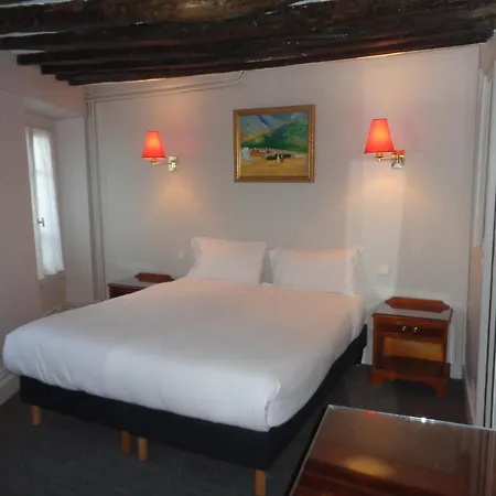 Hotel Les Degrés De Notre Dame París