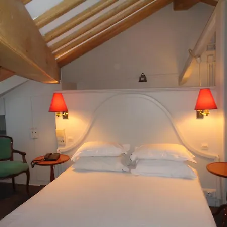 Les Degrés De Notre Dame Hotel 3*