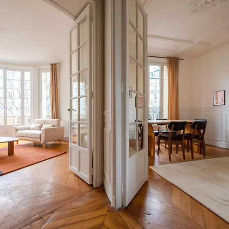Gustave Eiffel - Apartament *