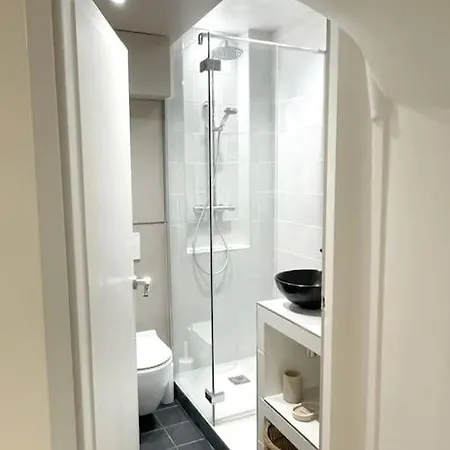 Climatise Pour 1 Ou 2 Personnes Au 109 Avenue Mozart 16 Apartment Paris