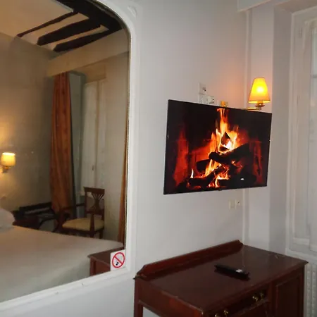 Les Degrés De Notre Dame Hotel