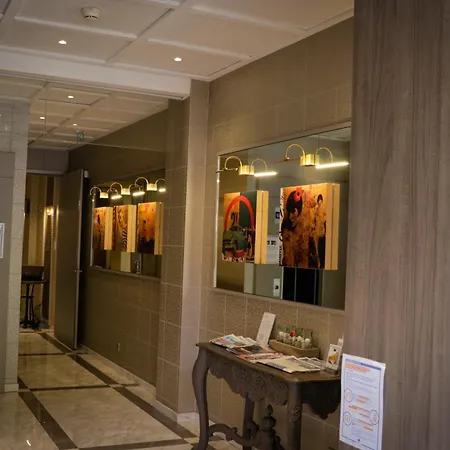 Hotel Terminus Orléans 2*