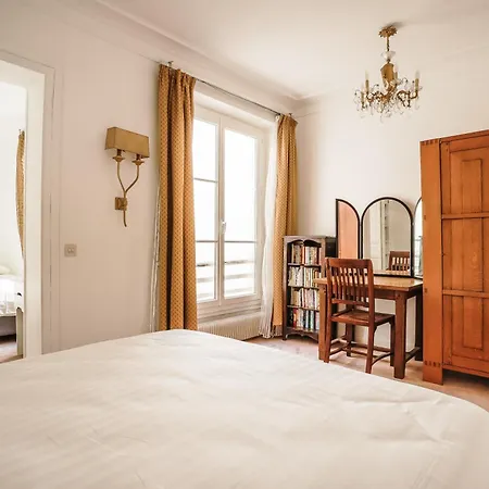 Apartamento In Rue Saint-honore Paris