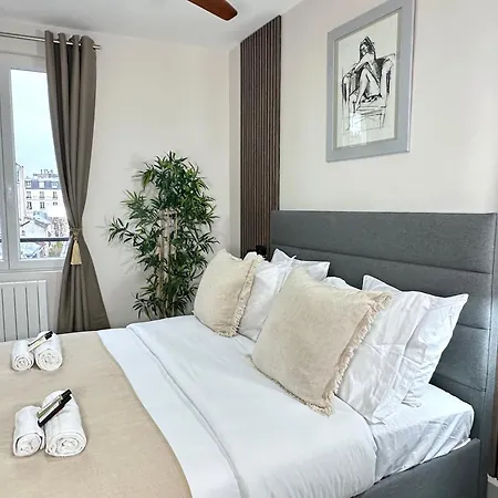 Apartment - Buttes Chaumont's Park -entire Flats Paris