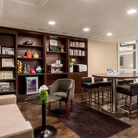 Hotel Marriott Rive Gauche & Conference Center Parigi