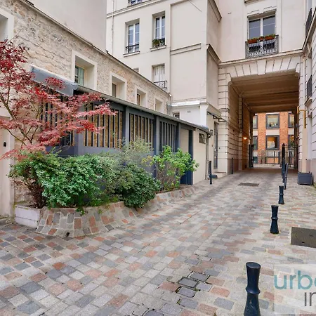 33 - Flat Av Des Champs-elysees Apartment Paris
