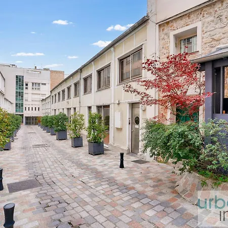 33 - Flat Av Des Champs-elysees Apartment *