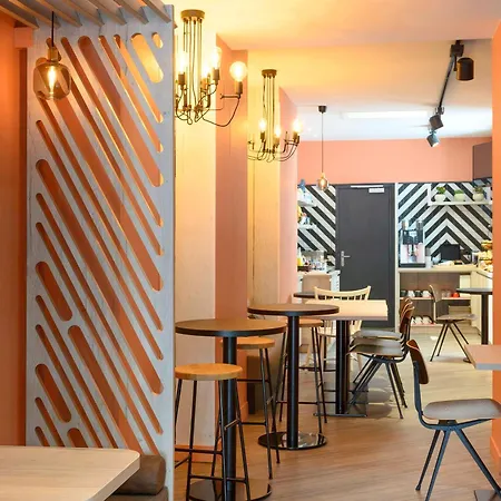 Ibis Tour Montparnasse 15eme 3*