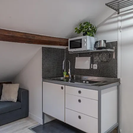 Clignancourt 3* Paříž