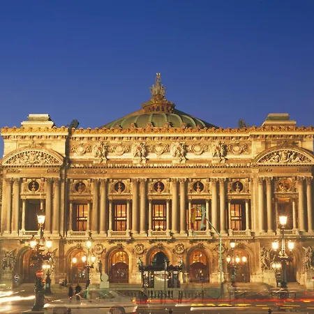 Mercure Pigalle Sacre Coeur Szálloda 4*