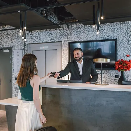 Aparthotel Appart'city Collection Gare De Lyon 4*