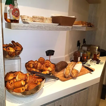 Mercure Pigalle Sacre Coeur Szálloda Párizs