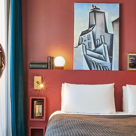 Mercure Tour Eiffel Pont Mirabeau