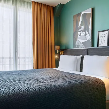 Otel Mercure Tour Eiffel Pont Mirabeau