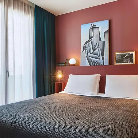Otel Mercure Tour Eiffel Pont Mirabeau 4*