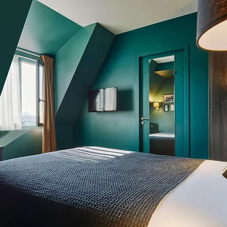 Mercure Tour Eiffel Pont Mirabeau 4*