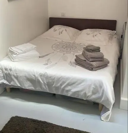 Modern Design Loft Apartment, Steps To Notre Dame * Paris
