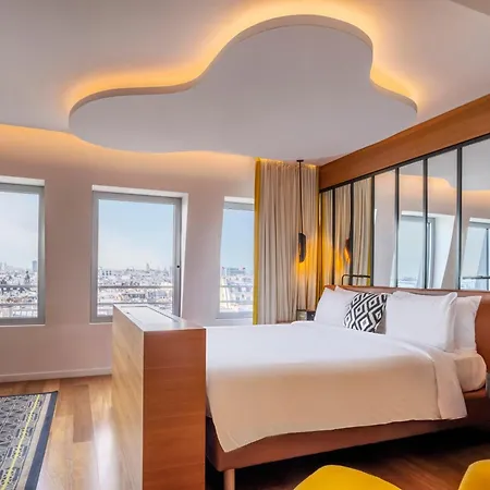 Renaissance Republique & 5* Paris