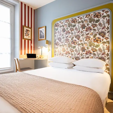 Hotel Mercure Notre Dame Saint Germain Des Prés 4*