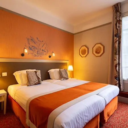 Foch Paris
