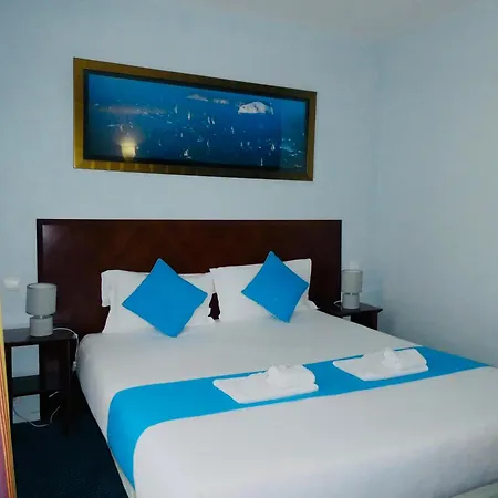 Hotel Bellevue Montmartre 3*