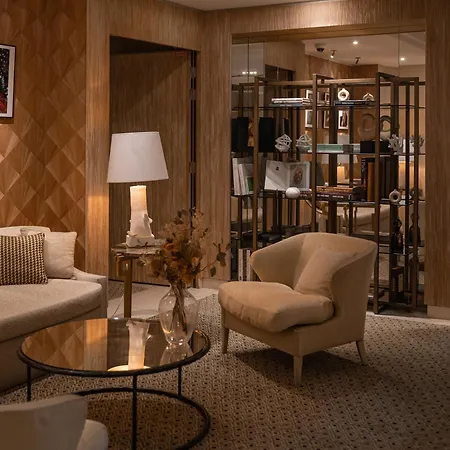 Madison Hotel