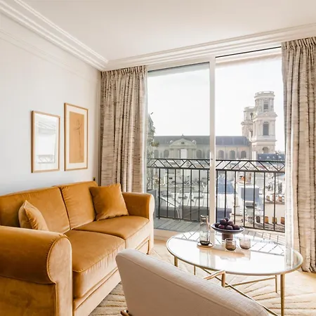 Madison Hotel 4*