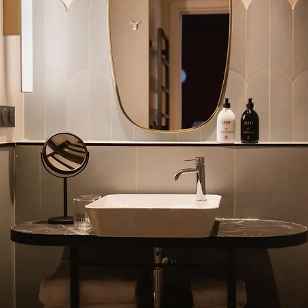 Hotell L De Lutece - Notre-dame