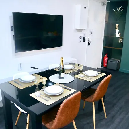 L'emeraude - 19eme Arrondissement Appartamento Parigi