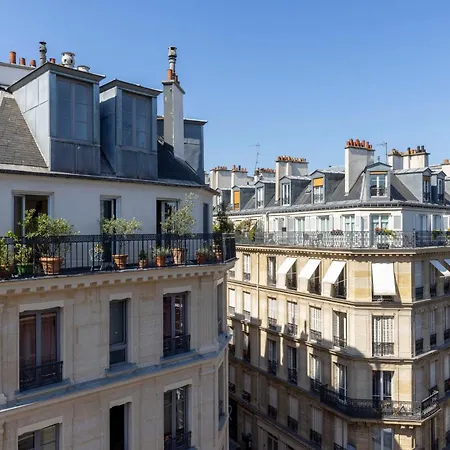 Emile Le Marais Hotel