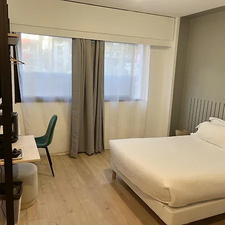 Hotel Beauquartier Montmartre 3*